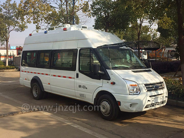 福特防暴押运车 微信图片_20180308150347.jpg